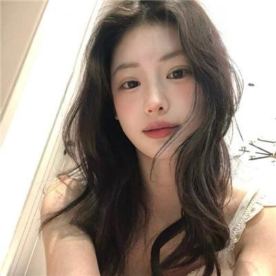 乘风而上的她